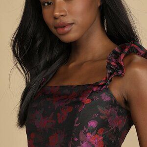 NWT Lulus Garden Delights Black Floral Jacquard Ruffled Crop Top (size S)